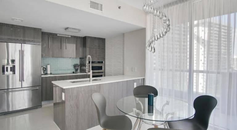 NEW! W Brickell Miami- ICON DELUXE LOUNGE with 2 masters in Miami, FL