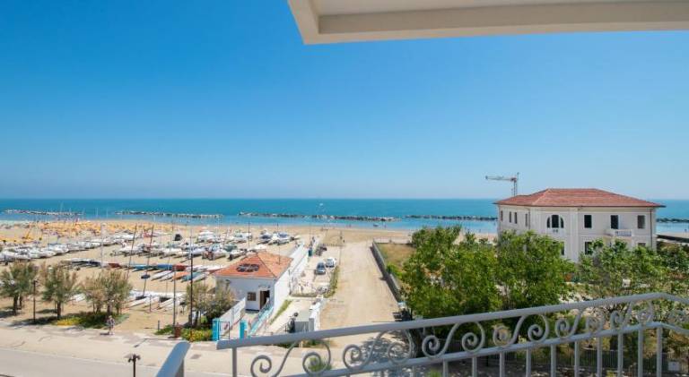 Hotel Albatros — photo 5
