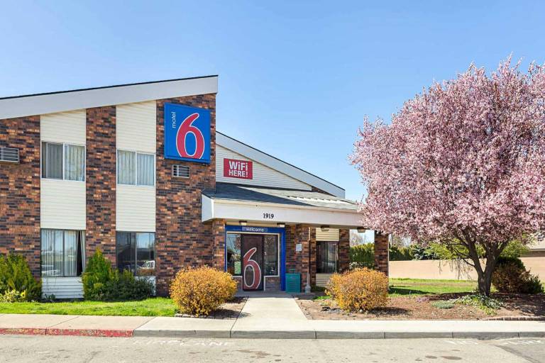Motel 6 Spokane, WA - East in Spokane Valley, WA