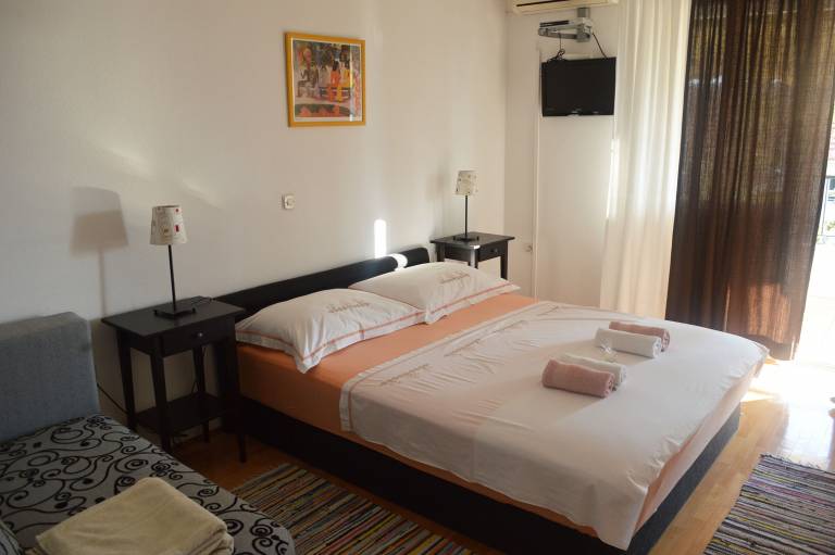 Apartment with patio | Sea view in Tucepi