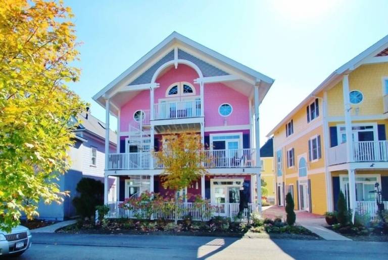 House  Chautauqua