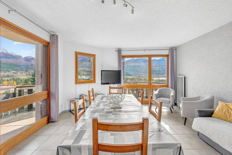 Fully equipped rental apartment with fast internet | Lake view | Beach nearby | Pets allowed — photo 5