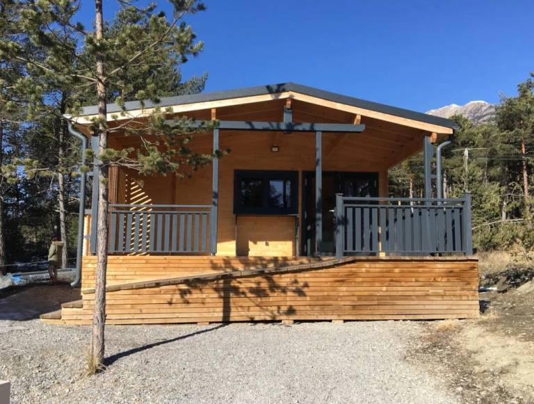 Chalet with heated pool — photo 2