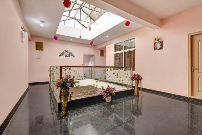 Hotel O Golden Stay