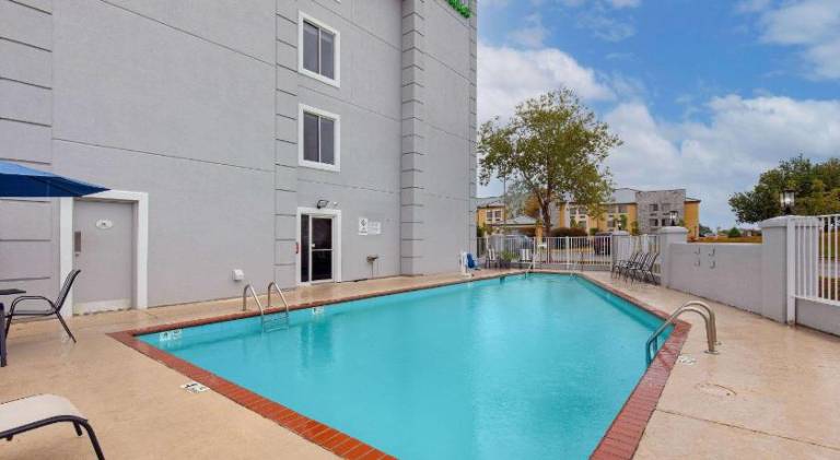 Wingate by Wyndham Hattiesburg — photo 4