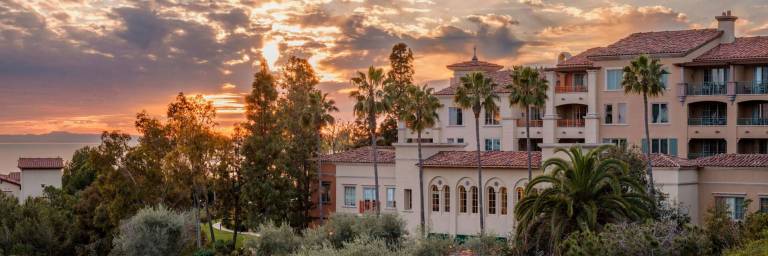 Resort Huntington Beach