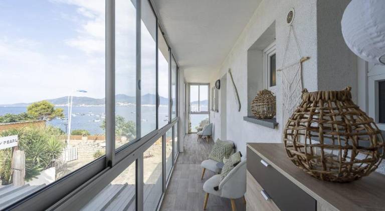Serviced apartment with terrace — photo 3
