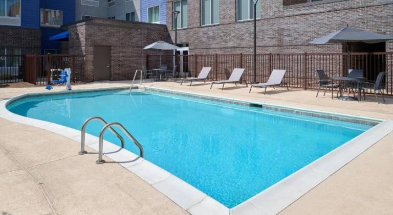 Fairfield by Marriott Inn & Suites Charlotte Airport — photo 4