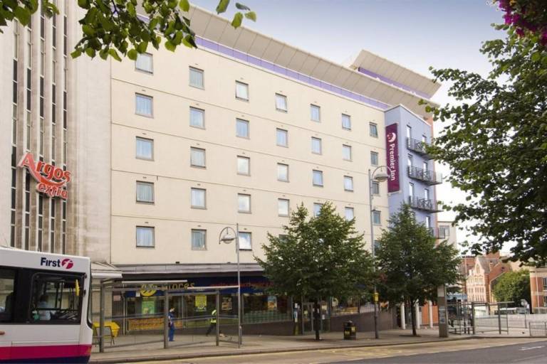 Premier Inn Sheffield City Centre (Angel Street) — photo 4