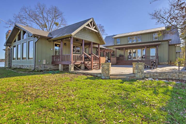 Lay Lake Access & Views: Expansive Shelby Home! — photo 3