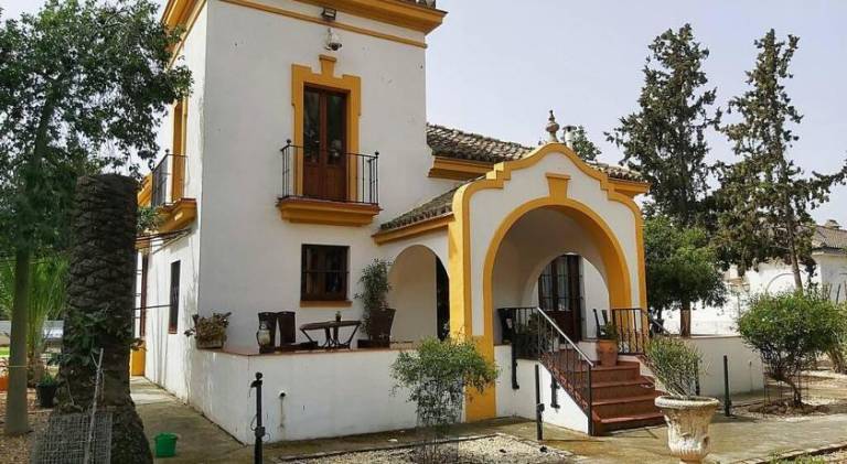 Vacation home with pool | Pets allowed in Seville