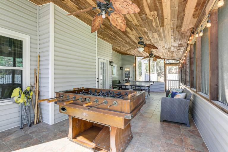 Walk to Trails: Peaceful Family Home in Braselton — photo 3
