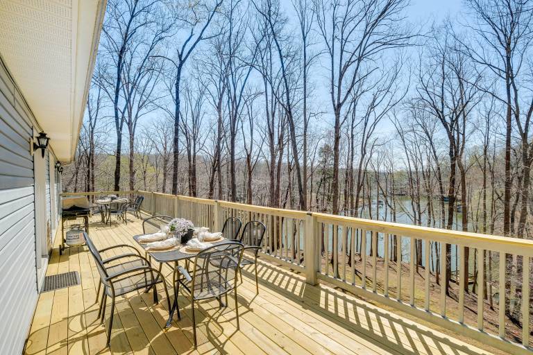 Fish, Boat & Hike: Lakefront Home w/ Game Room! — photo 2