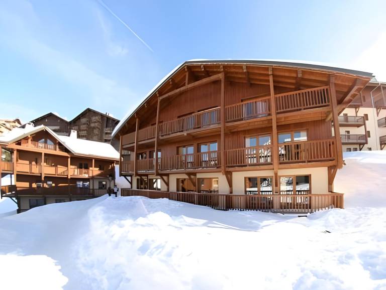Serviced apartment with sauna & pool | Close to the ski | Pets are welcome in Bourg-Saint-Maurice