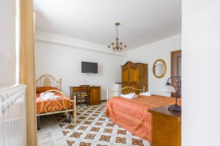 Camera privata Galati Mamertino