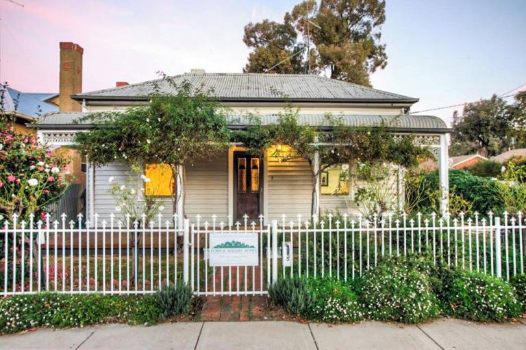 House  Echuca Village