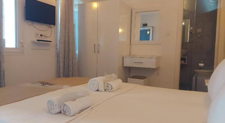 Tosunpasa Cafe Otel — photo 2