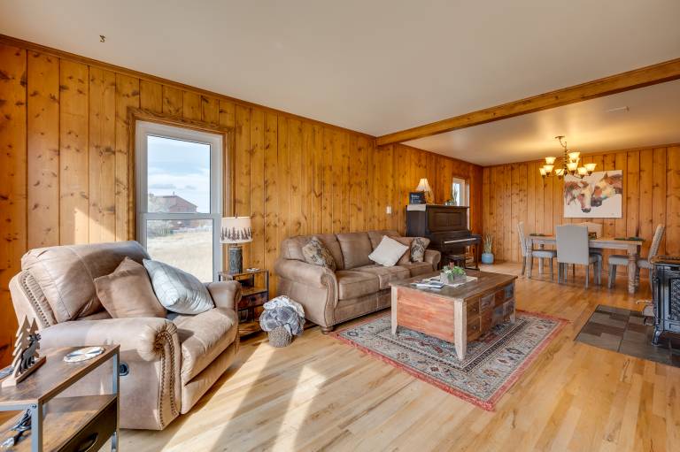 Charming Country Home in Laramie - 4 Mi to UW! — photo 4