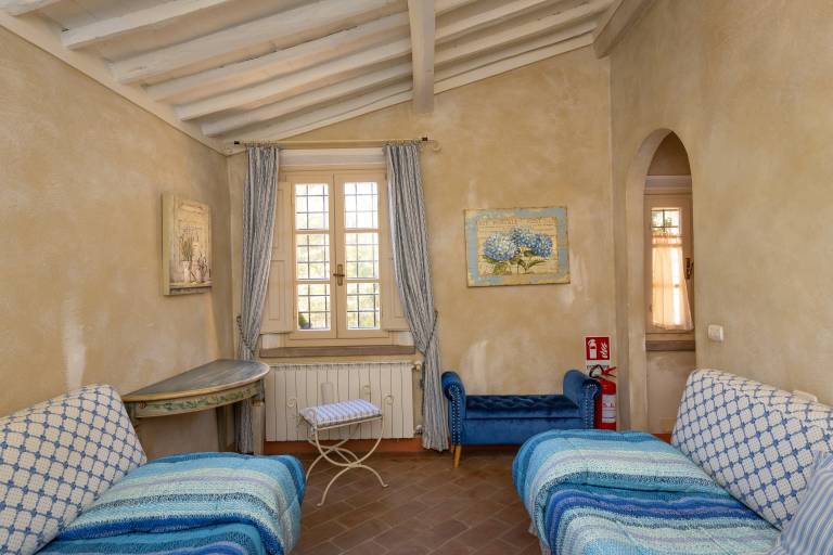 San Giovanni R. Apartment 1 Dantea with Private Garden, Wi-Fi, and Air Conditioning — photo 5