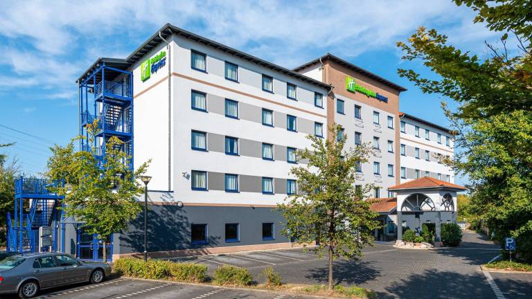 Holiday Inn Express Cologne Troisdorf By IHG in Troisdorf