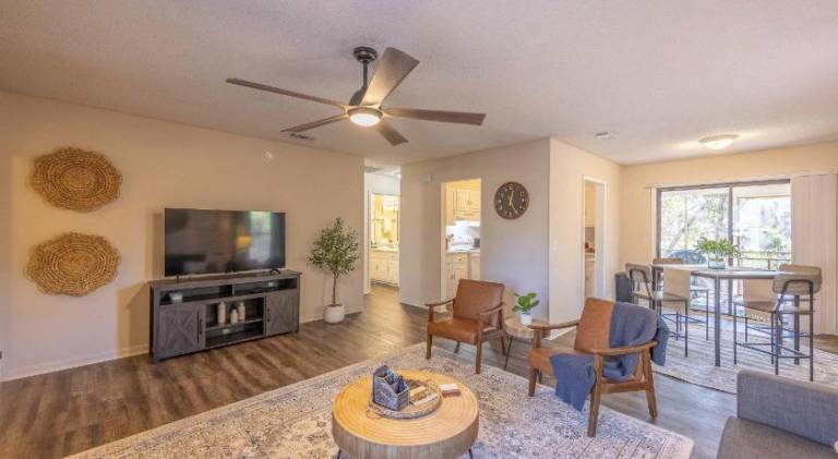 House with 2 rooms for 6 persons — photo 4