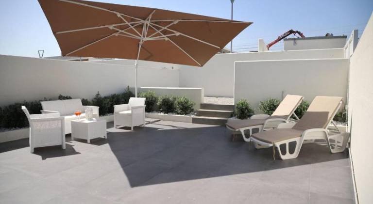 Holiday apartment with jacuzzi in Bari