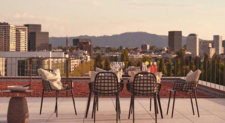 Holiday apartment with patio — photo 2