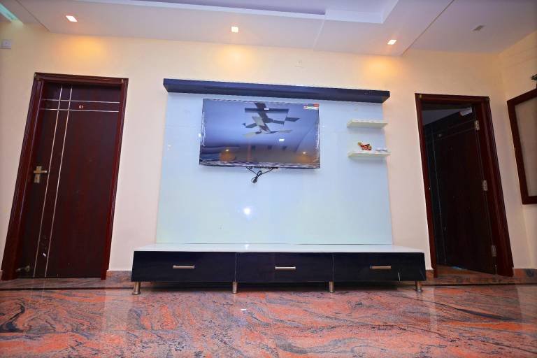 Jay and Jas Hotel — photo 5