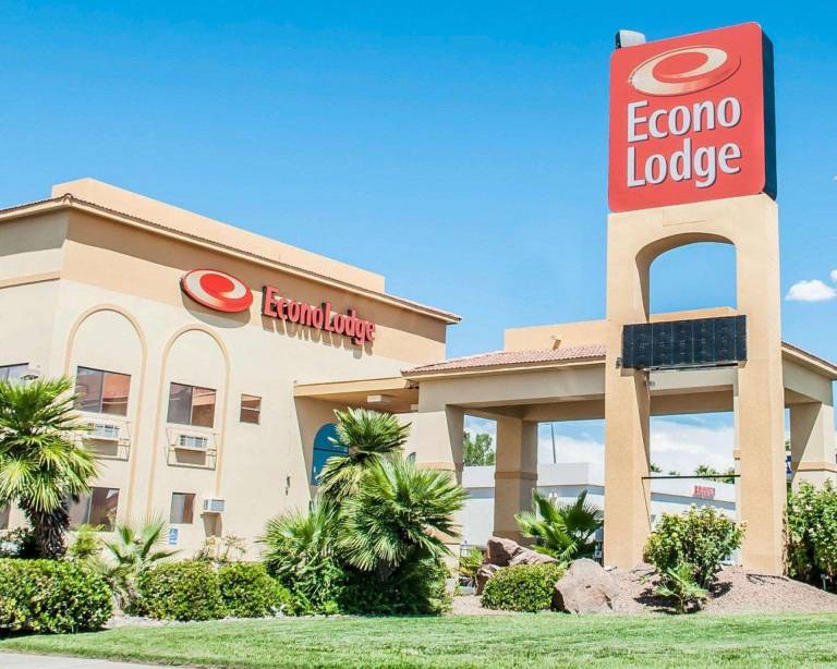 Econo Lodge Las Cruces University Area in Las Cruces, NM