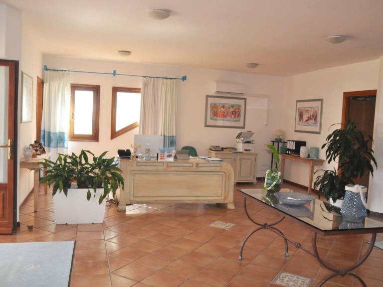 Holiday apartment with pool & yard | Nature view — photo 5