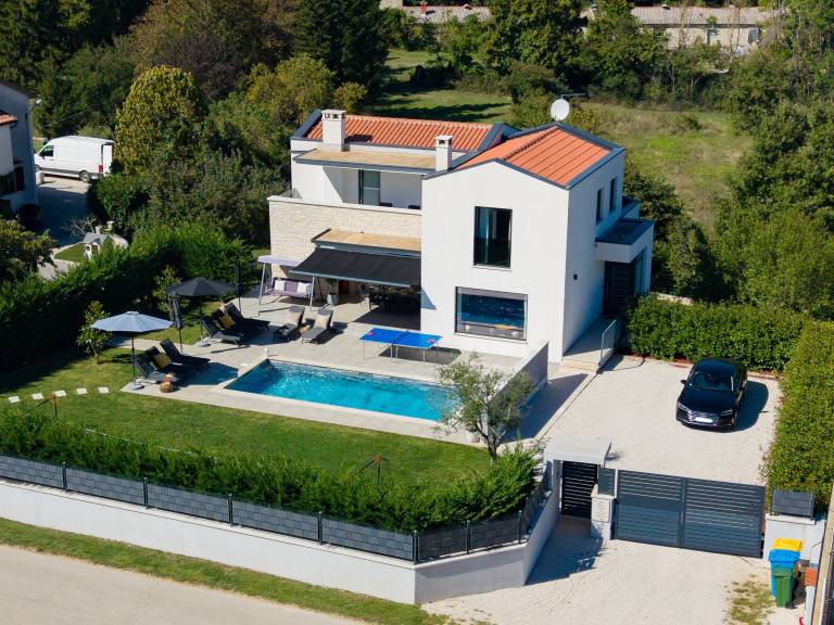 Ferienhaus mit Hund in Kringa, Kroatien fuer max. 10 Personen