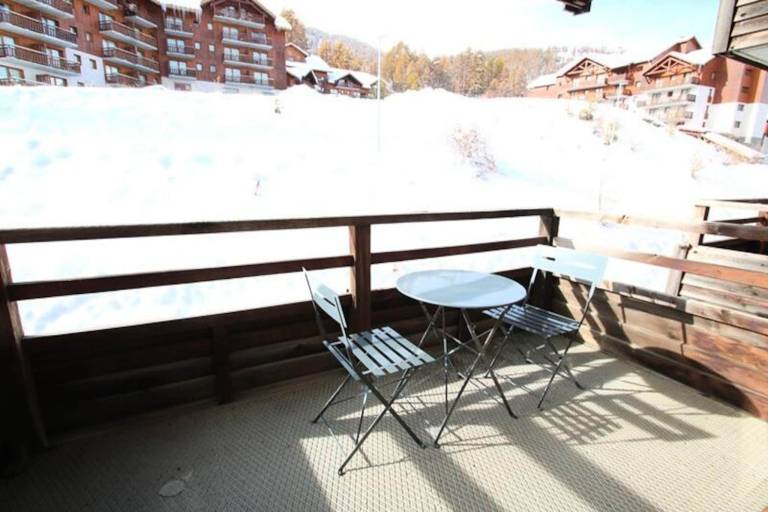 Rental apartment with sauna & pool in Briançon
