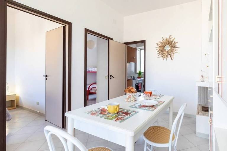 Family-oriented rental apartment | Beach nearby | Pet-friendly — photo 3