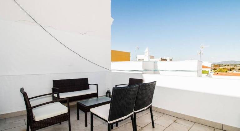 Fully equipped vacation home with grill & terrace | Next to the beach | Pets allowed — photo 4