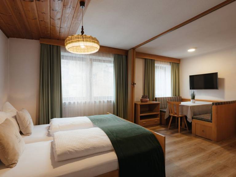 Ferienwohnung mit Hund in Kolfuschg, Corvara f&uuml;r max. 3 Personen