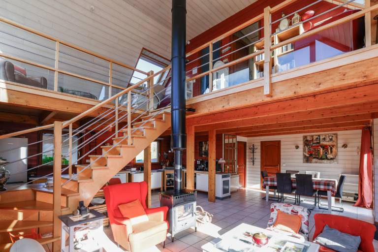 Family-oriented nice vacation home with jacuzzi, terrace & fast internet | Garden view | Pets are welcome — photo 5