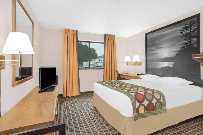Super 8 by Wyndham Sitka in Sitka, AK