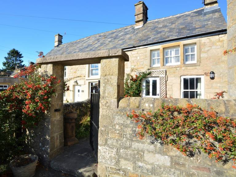 2 Bed in Baslow 61862