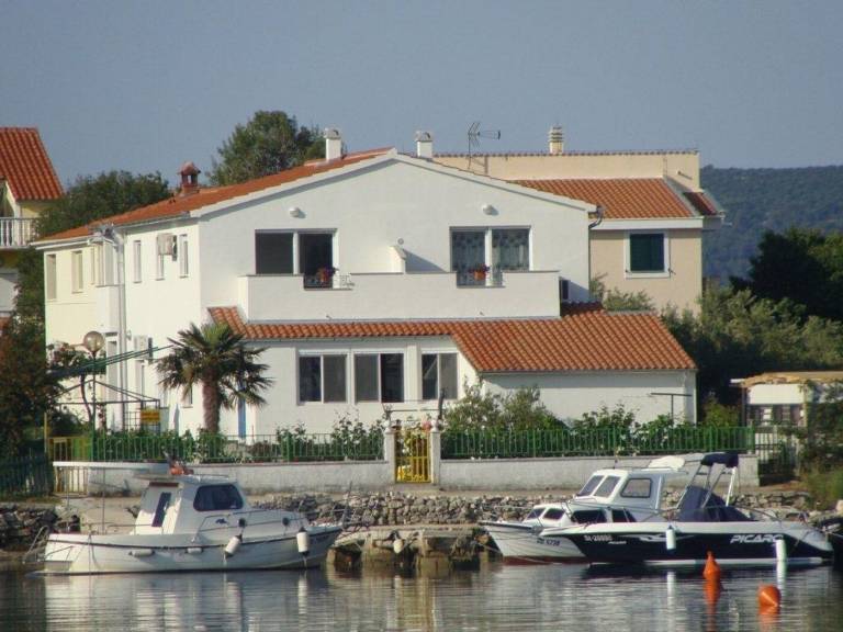 Ferienwohnung  Sukošan