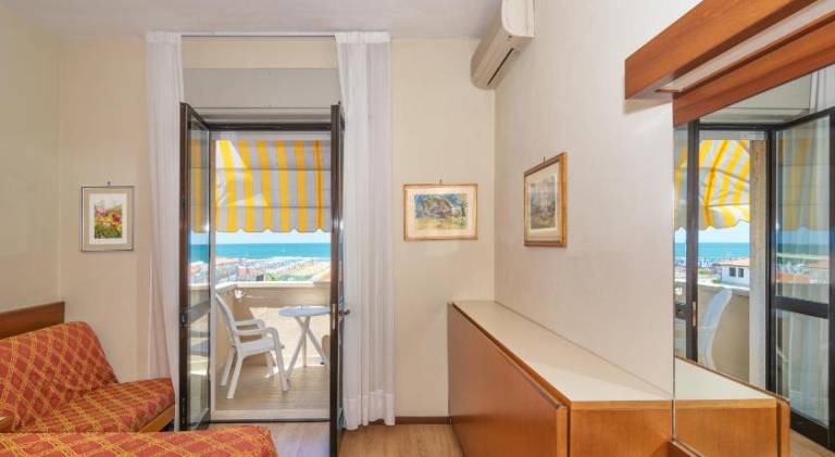 Hotel La Vela — photo 2
