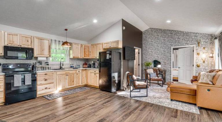 House with 2 rooms for 6 persons — photo 3