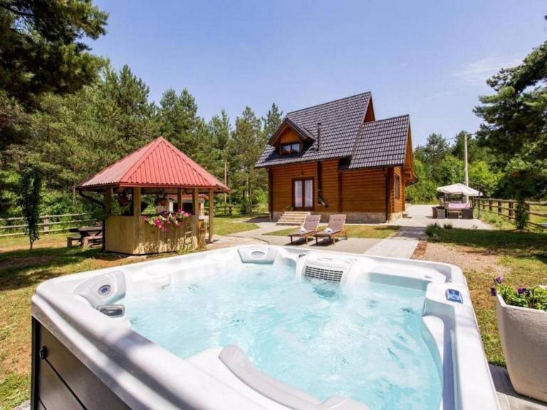 Apartman Korenica