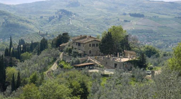 Children-friendly farm with jacuzzi, terrace & yard | Pets are welcome in Greve in Chianti