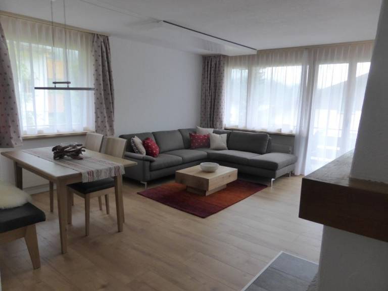 Ferienwohnung Klosters Dorf