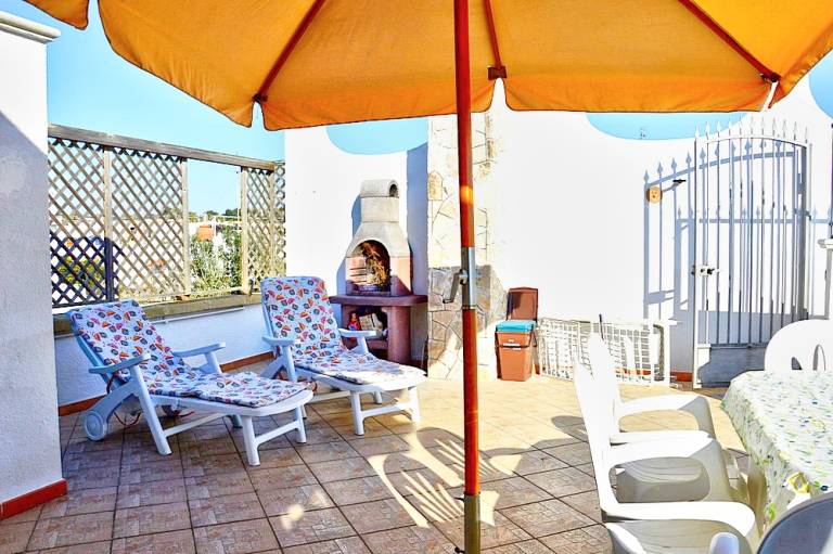 Pleasant vacation home with barbeque & patio | Next to the beach | Dogs allowed — photo 2