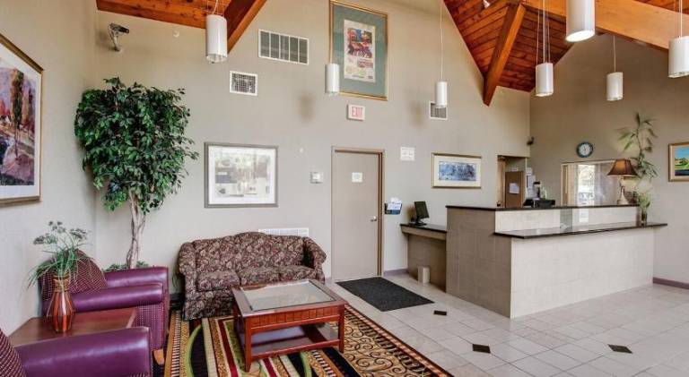 Americas Best Value Inn Hotel — photo 4