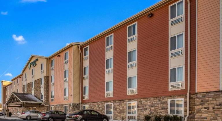 WoodSpring Suites Novi Farmington — photo 5