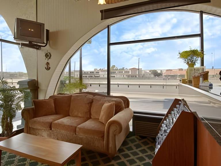 Sunset Inn — photo 3