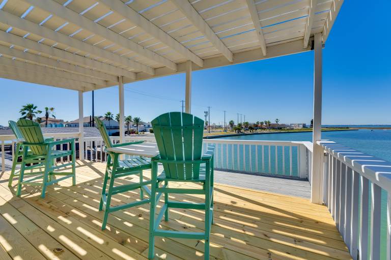 Waterfront Haven: Padre Island Home w/ Swim Spa! — photo 2