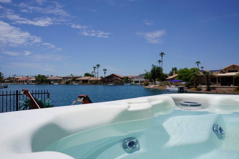 Family-friendly rental apartment with yard, private pool & patio | Pets are welcome in Gilbert, AZ